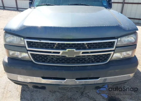 2006 Chevrolet Silverado 2500Hd Lt3 z USA, uszkodzony, nr VIN 1GCHK23D76F202573